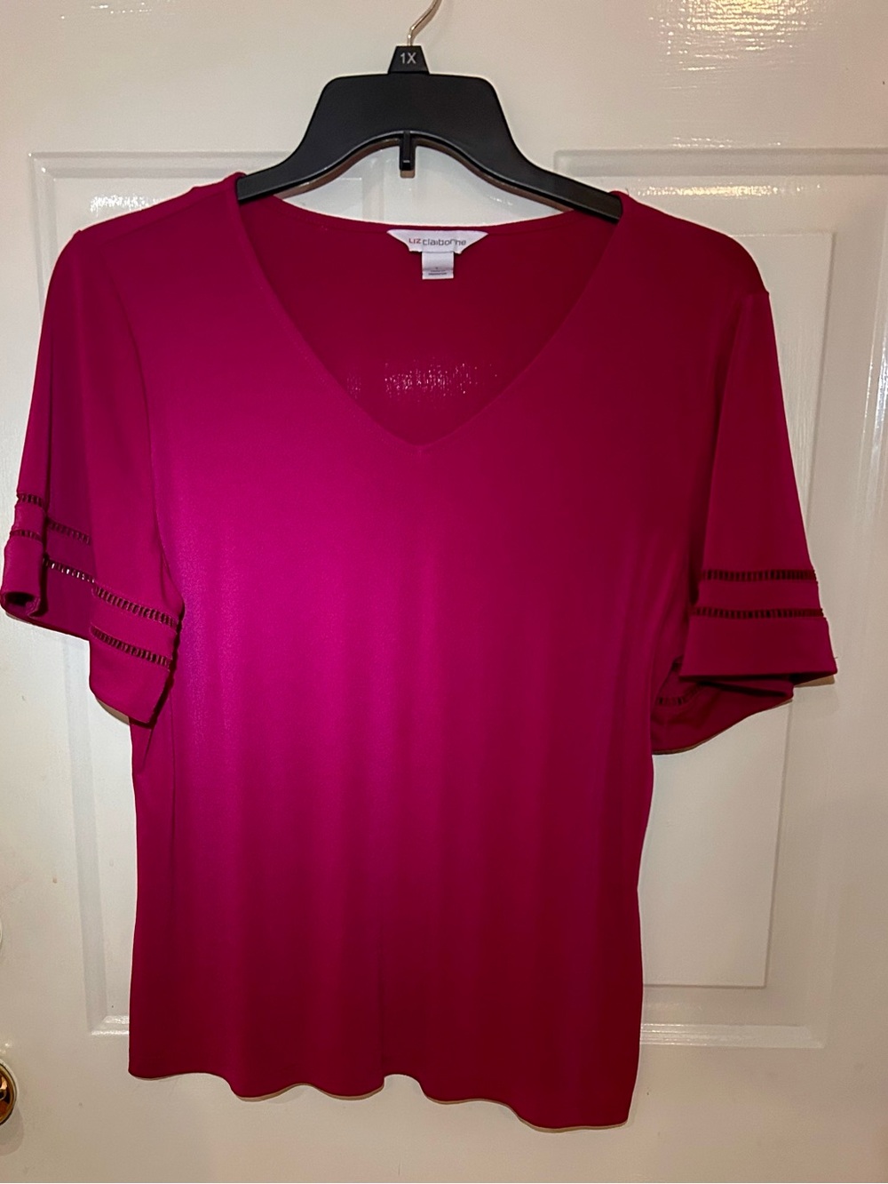 Liz Claiborne Ladies Top